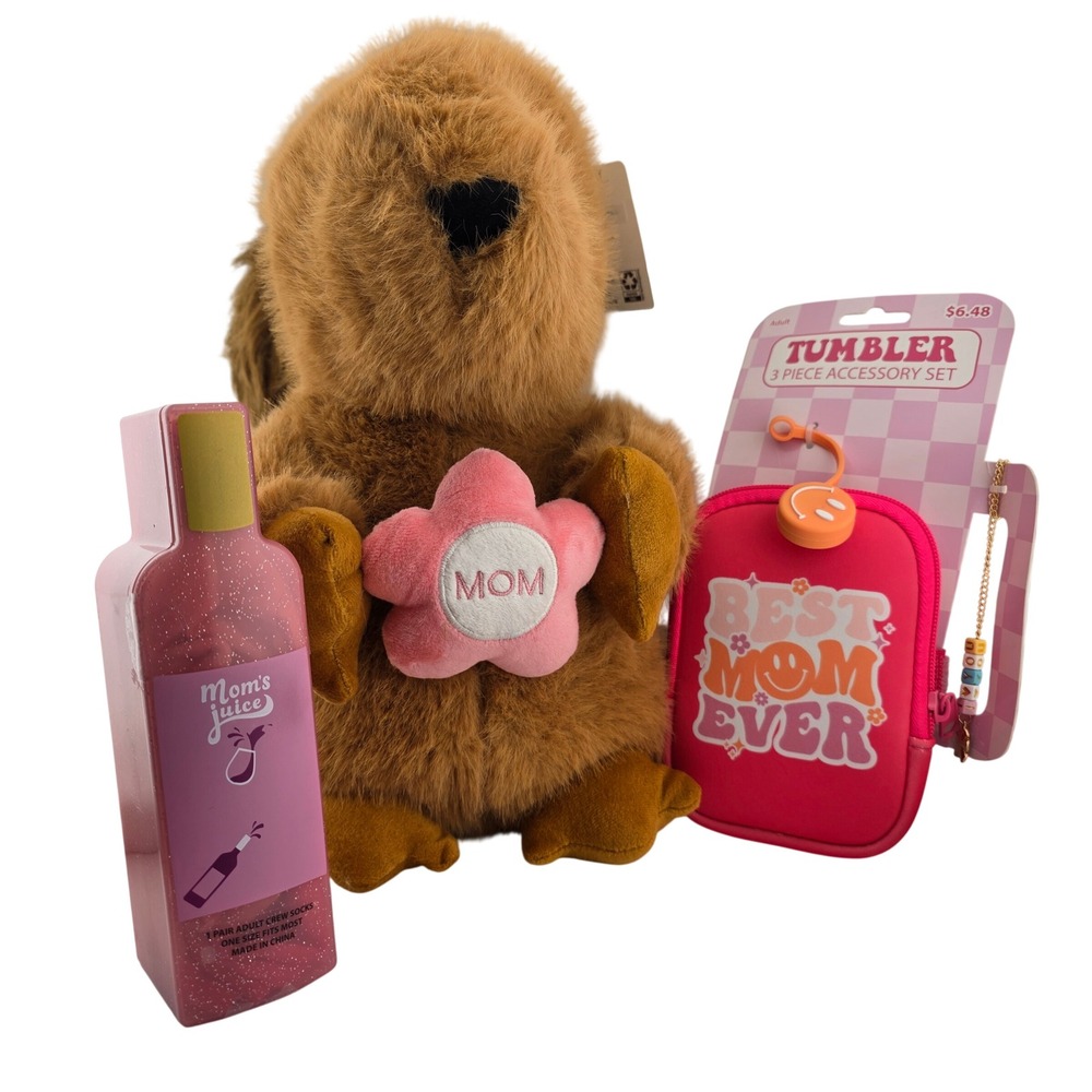 Celebrate Mothers Day Squirrel Plush With Mom Flower Socks‎ And Tumbler Set